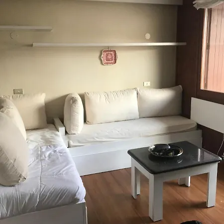 Con Vista Unica Grand'ourse * ברויל-קרוויניה