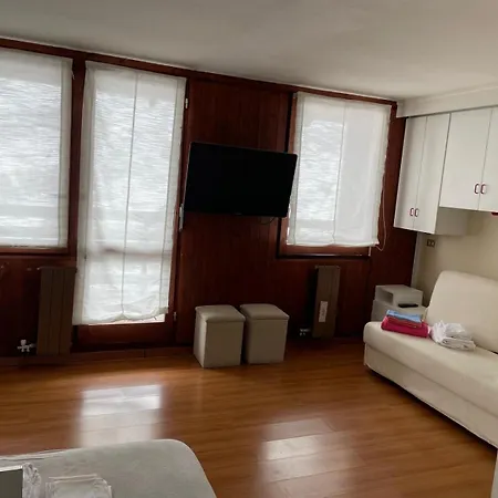 Διαμέρισμα Con Vista Unica Grand'ourse *